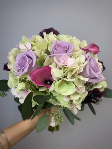 Hydrangea Bouquet with Calla Lilies and Lavender Roses