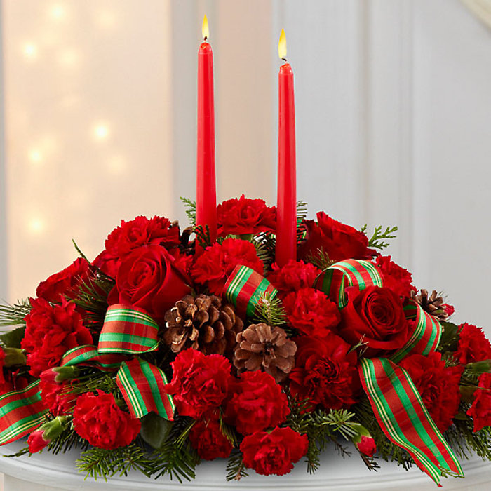 Holiday Classics Centerpiece