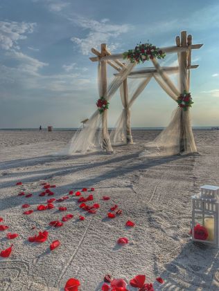 Wedding arch decoration